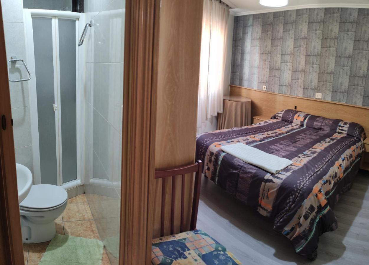 Hostal Castilla Miranda de Ebro Eksteriør billede