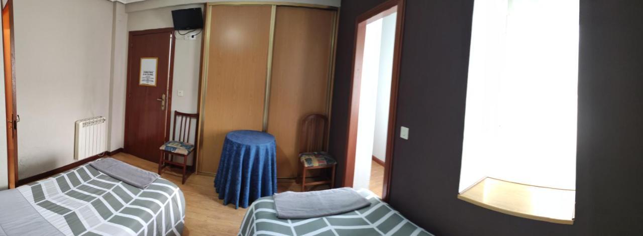 Hostal Castilla Miranda de Ebro Eksteriør billede
